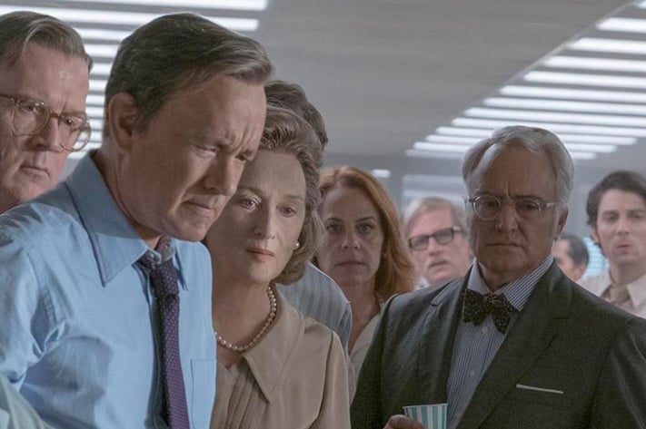 TOm Hanks e Meryil Streep in una scena di The Post