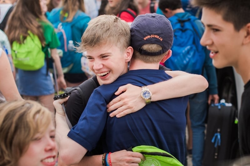 Teens making friends