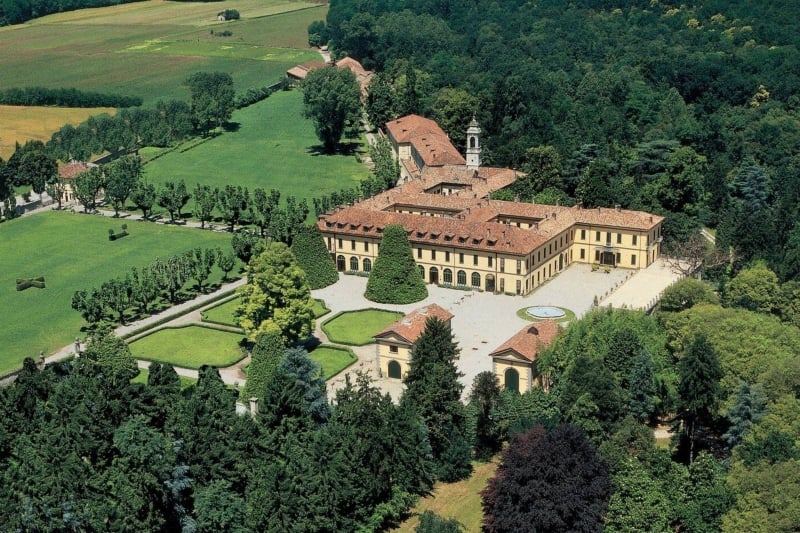 Villa Castelbarco from air