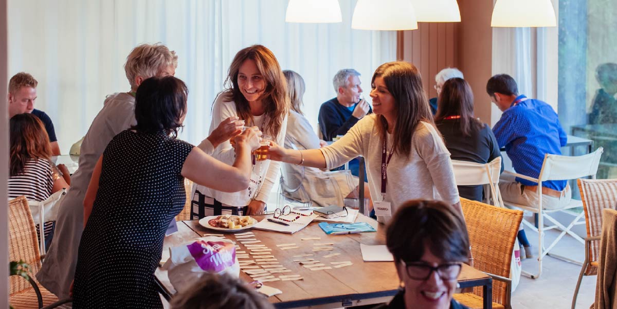 Speak social dining